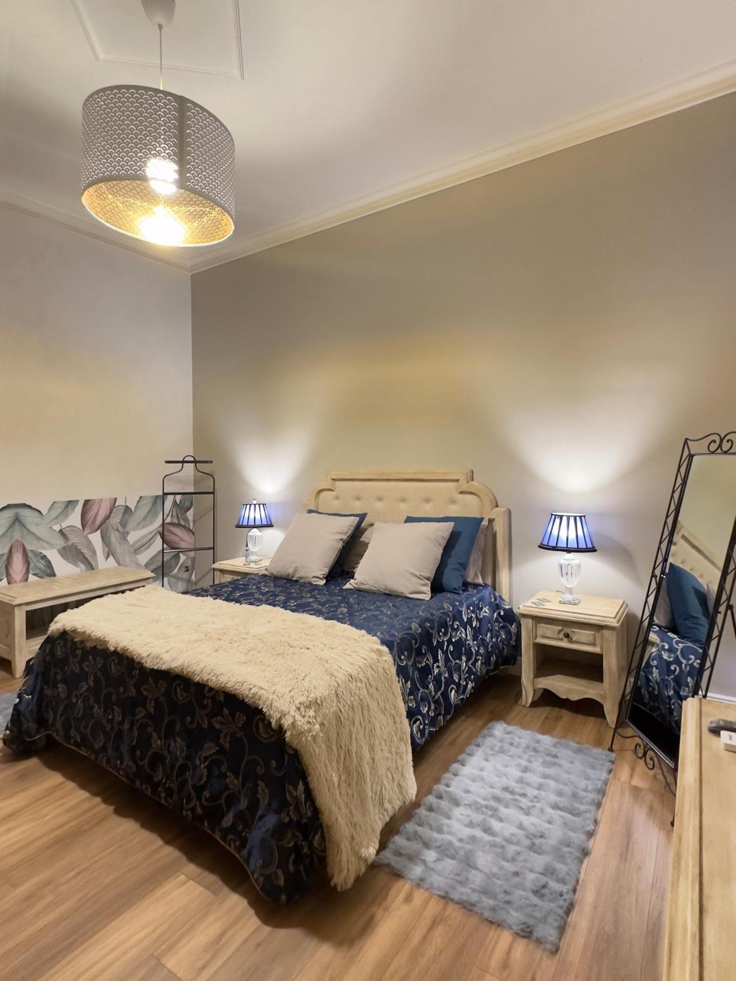 Al Borgo Apartment Catania Bagian luar foto